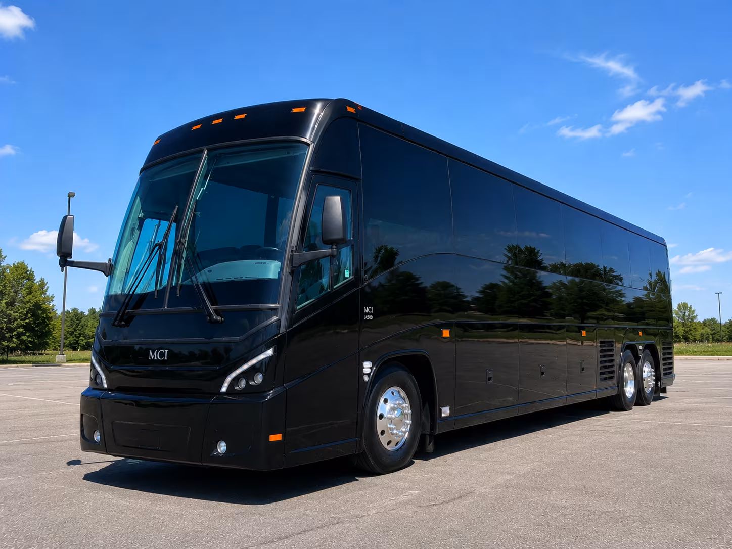 charter buses for group winery trips to montserrat and washington missouri