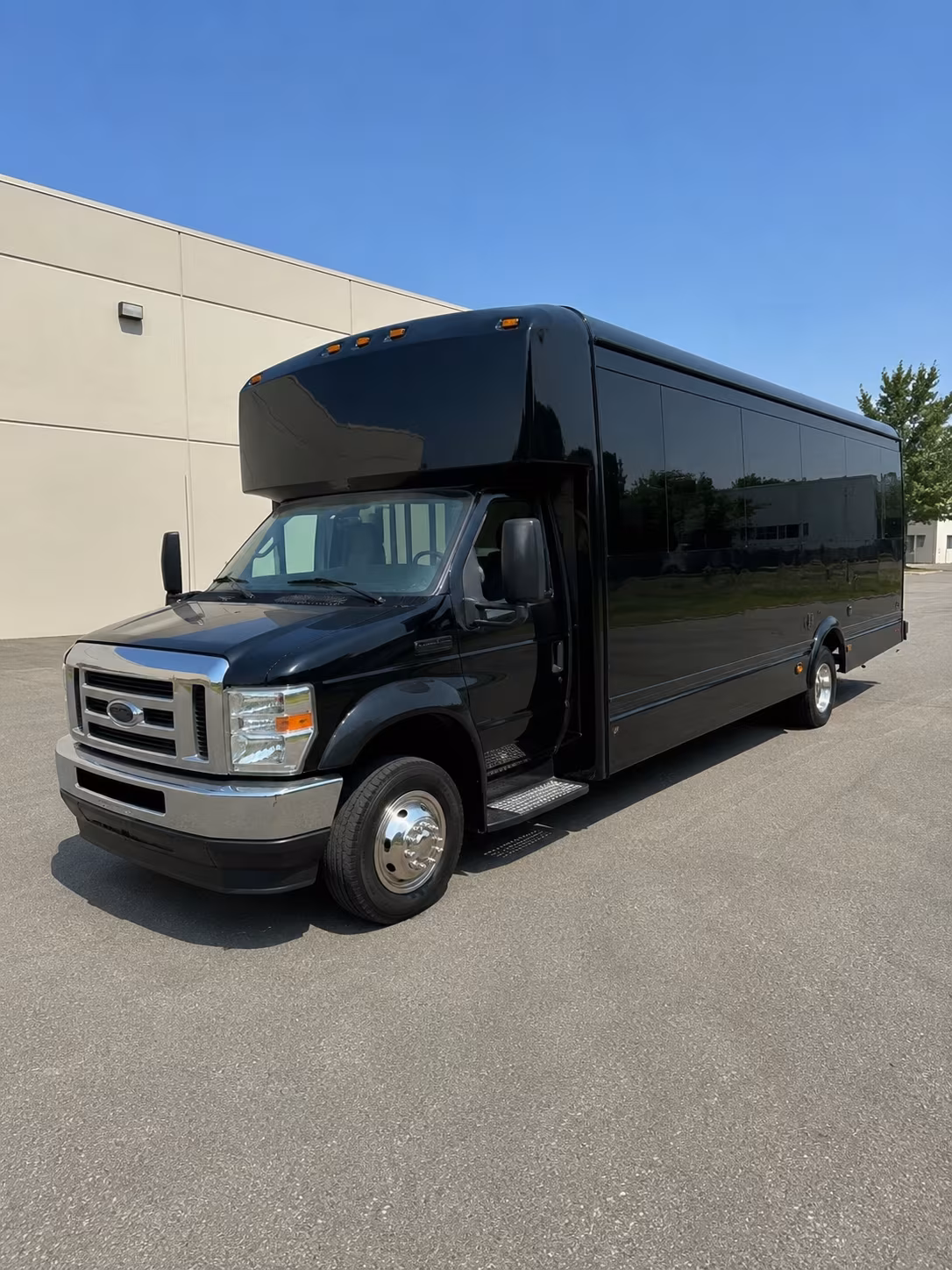 ofallon quinceanera sweet 16 party bus rental